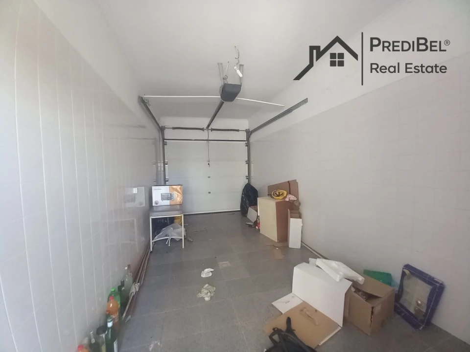 Moradia T4 para Venda em Santo Isidoro Foto 43