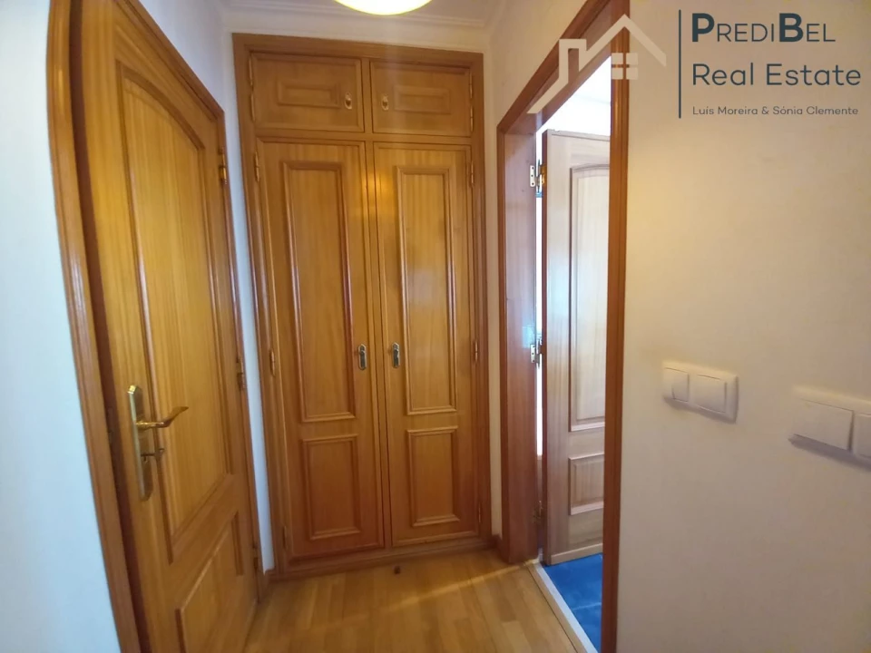 Moradia T4 para Venda em Santo Isidoro Foto 25