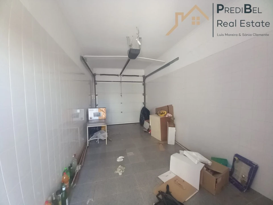 Moradia T4 para Venda em Santo Isidoro Foto 43