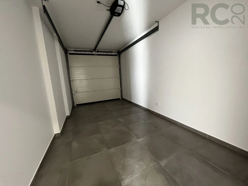 Moradia T3 para Venda em Silveira Foto 29