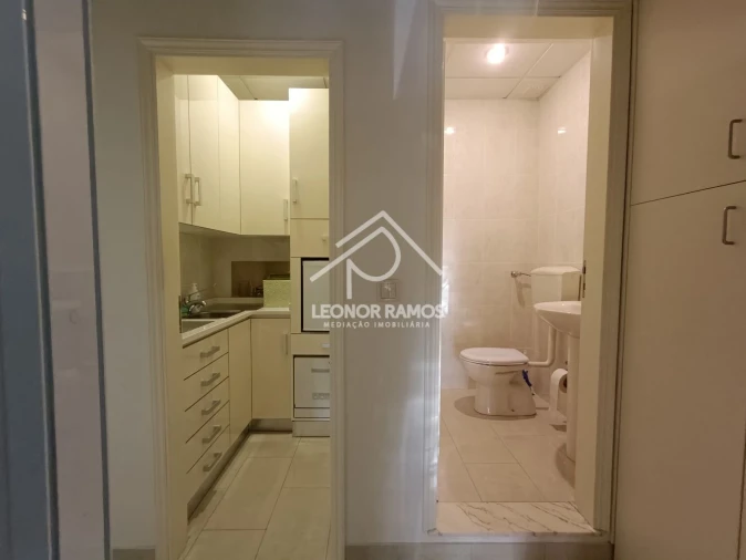 Apartamento T2 para Venda em Castelo Branco Foto 11