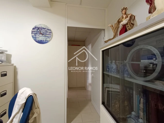 Apartamento T2 para Venda em Castelo Branco Foto 9
