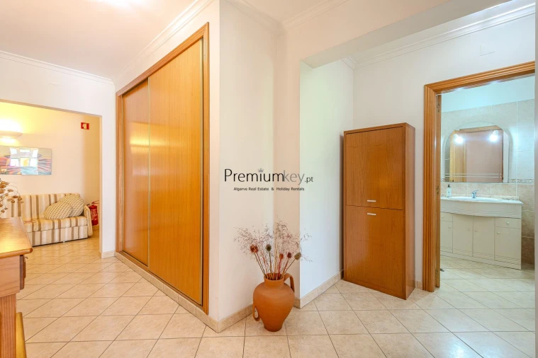 Apartamento T1 para Venda em Albufeira e Olhos de Água Foto 34