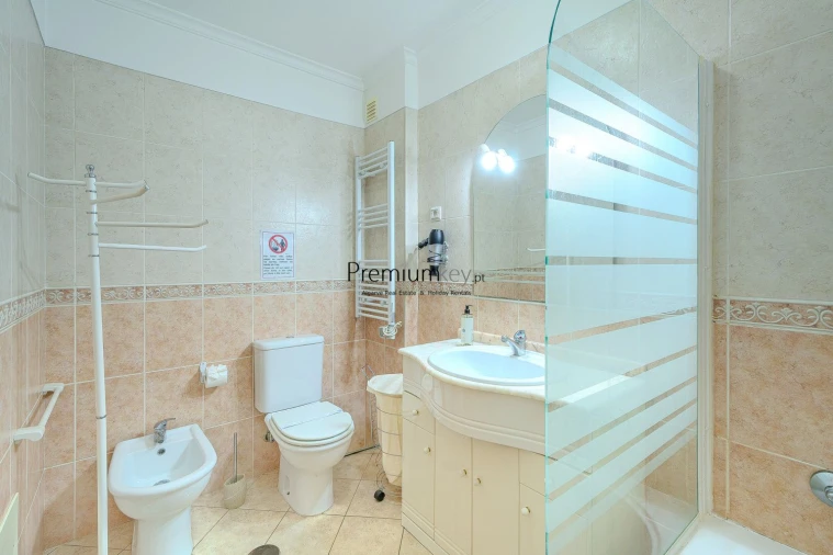 Apartamento T1 para Venda em Albufeira e Olhos de Água Foto 36