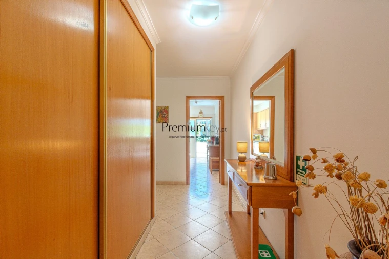 Apartamento T1 para Venda em Albufeira e Olhos de Água Foto 31