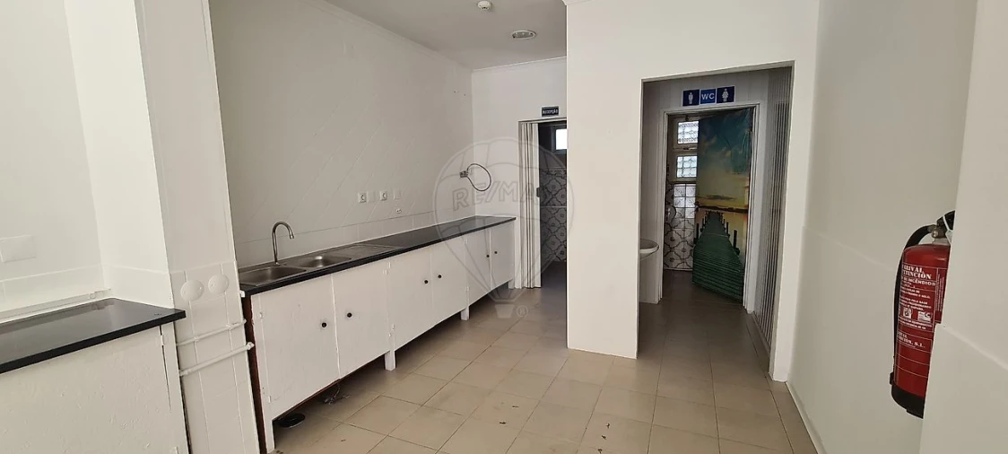 Loja para Arrendamento em Cartaxo e Vale da Pinta Foto 9