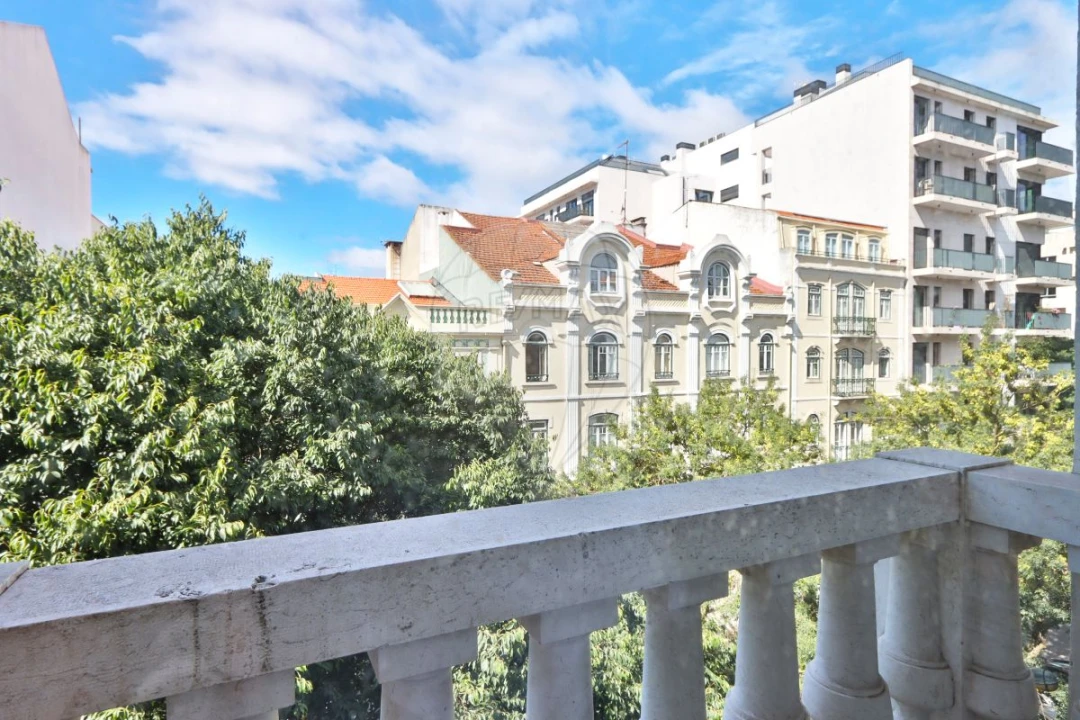 Apartamento T4 para Venda em Avenidas Novas Foto 7