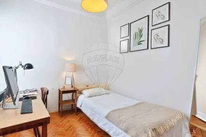 Apartamento T4 para Venda em Avenidas Novas