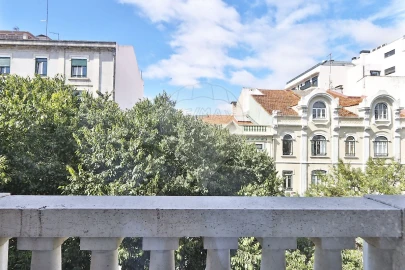 Apartamento T4 para Venda em Avenidas Novas