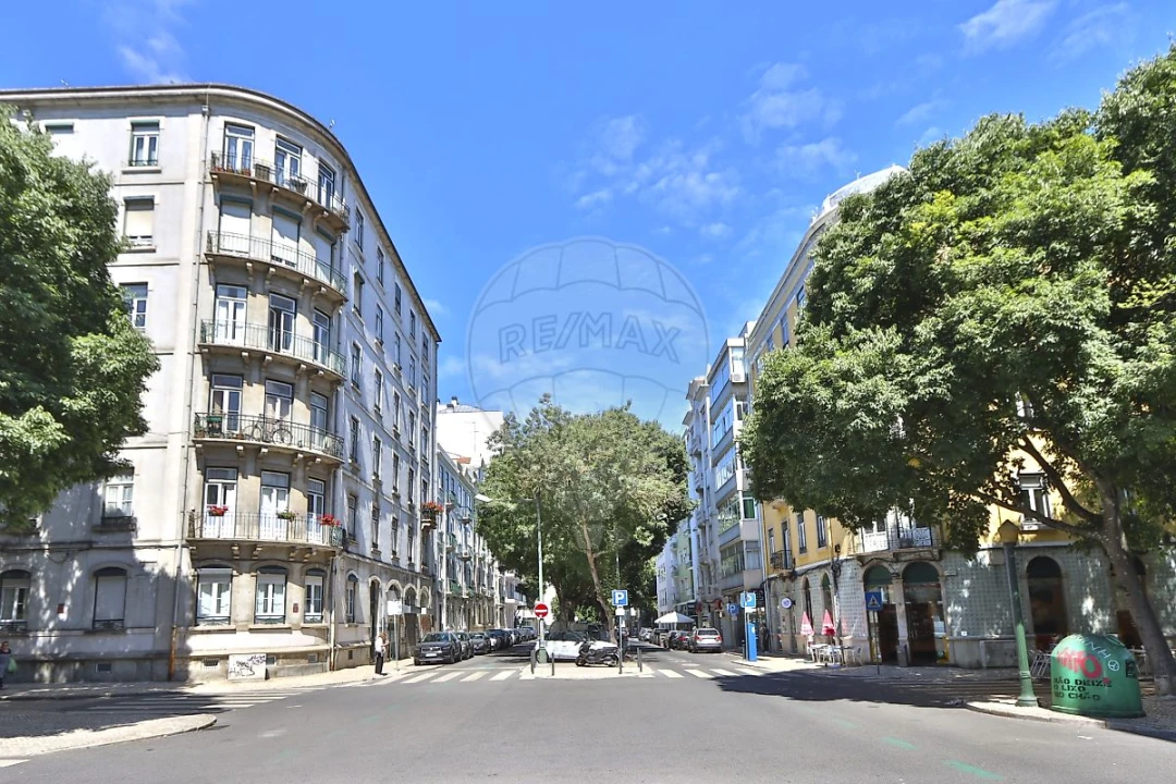 Apartamento T4 para Venda em Avenidas Novas Foto 28
