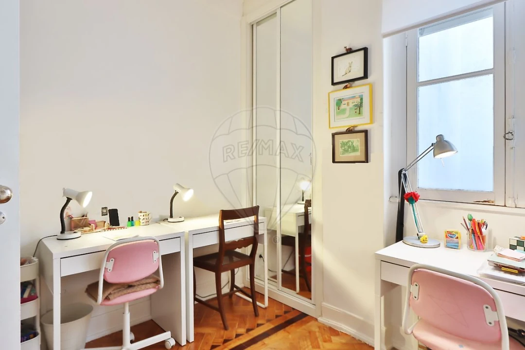 Apartamento T4 para Venda em Avenidas Novas Foto 16