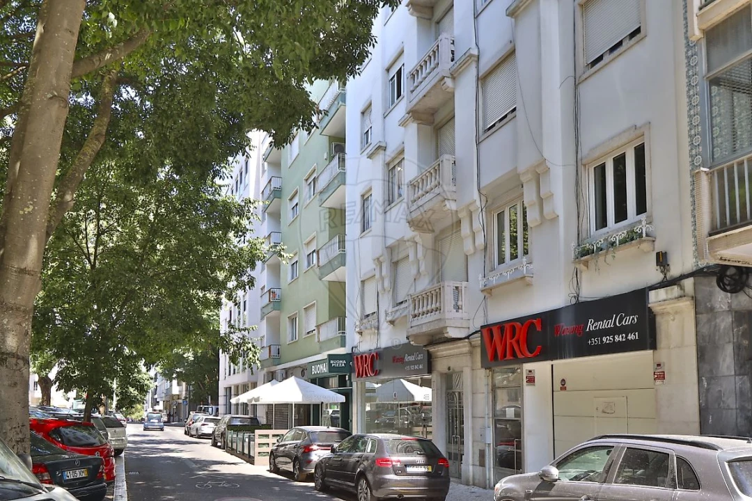 Apartamento T4 para Venda em Avenidas Novas Foto 27
