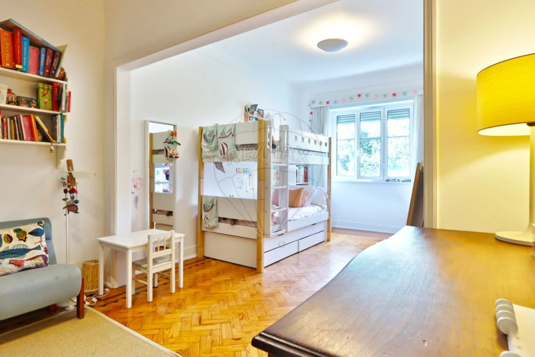 Apartamento T4 para Venda em Avenidas Novas Foto 8