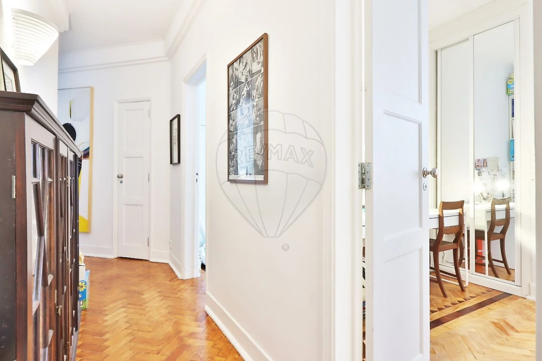 Apartamento T4 para Venda em Avenidas Novas Foto 17