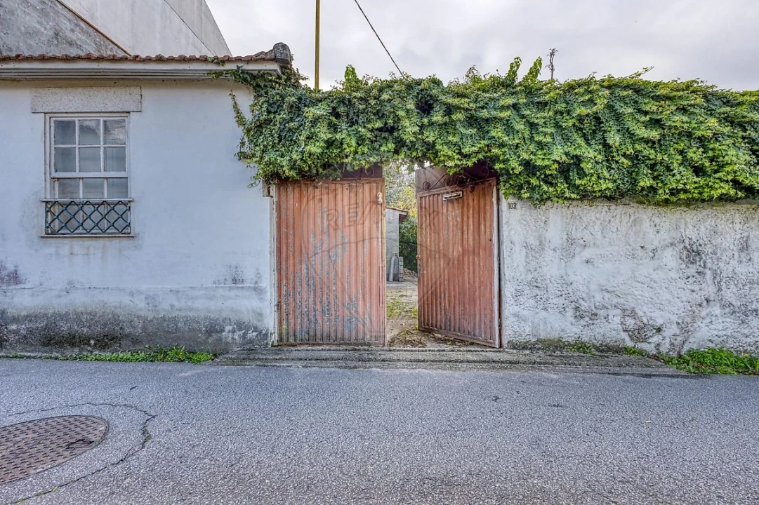 Moradia T3 para Venda em Vila Nova da Telha Foto 4