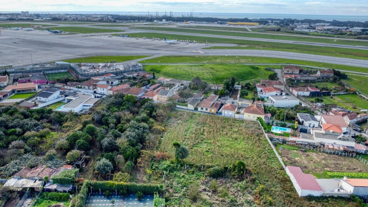 Moradia T3 para Venda em Vila Nova da Telha Foto 12