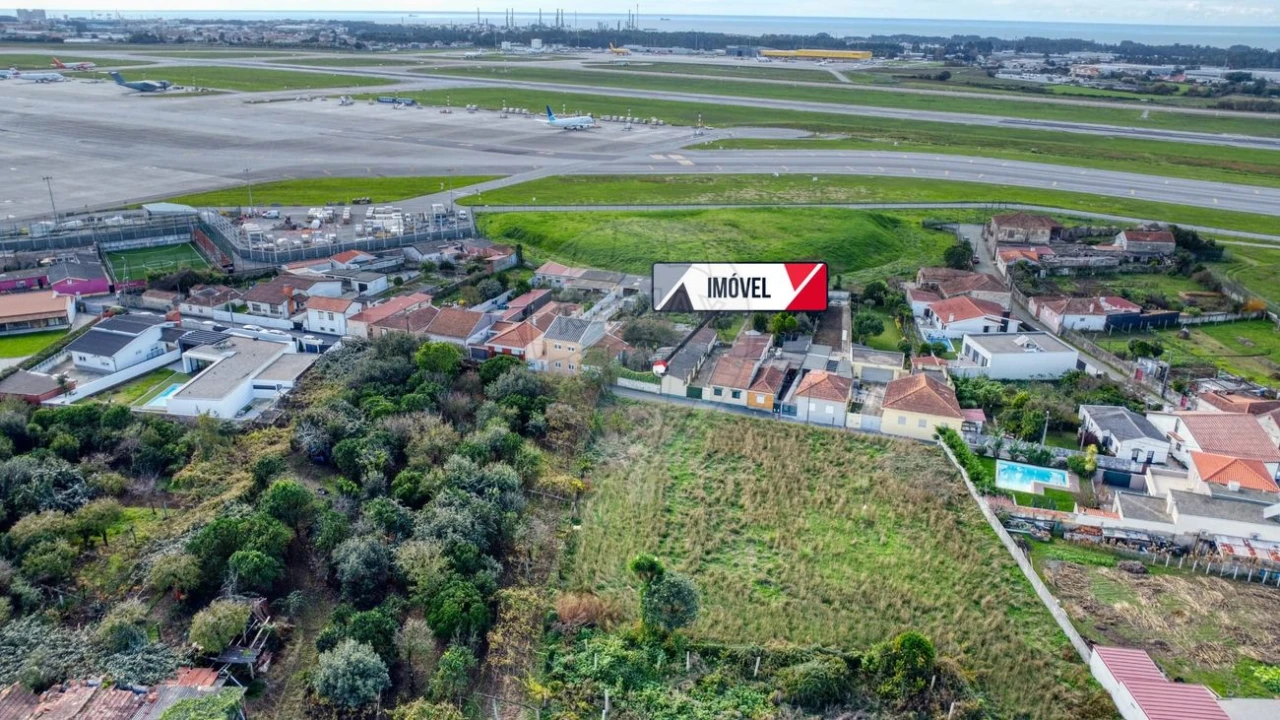 Moradia T3 para Venda em Vila Nova da Telha Foto 11