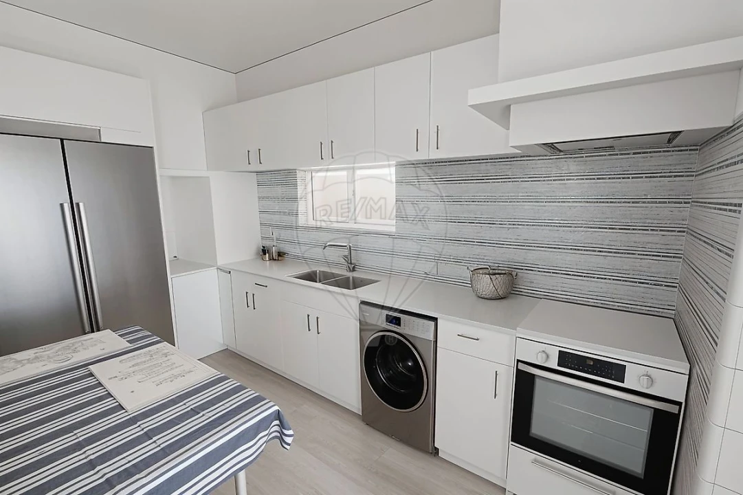 Moradia T3 para Venda em Vila Nova da Telha Foto 9