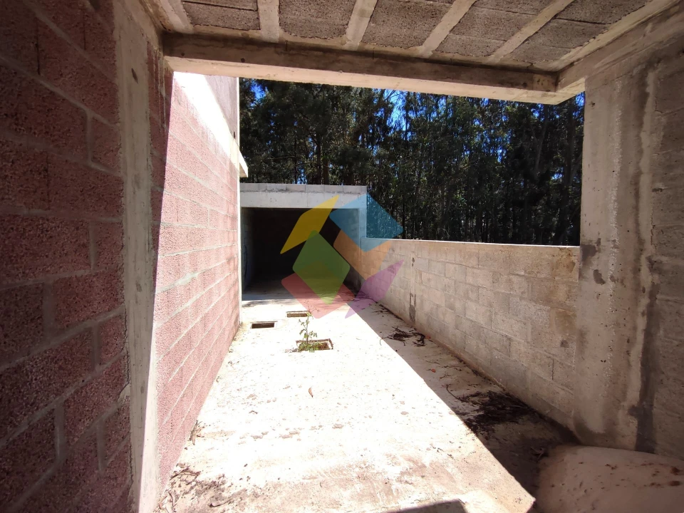 Moradia T4 para Venda em São Miguel do Souto e Mosteirô Foto 8