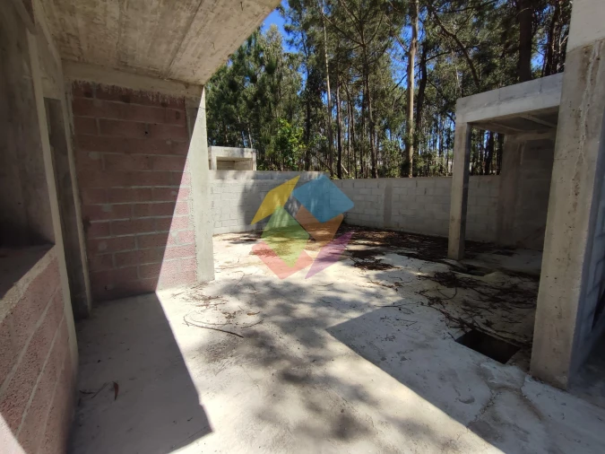 Moradia T4 para Venda em São Miguel do Souto e Mosteirô Foto 9