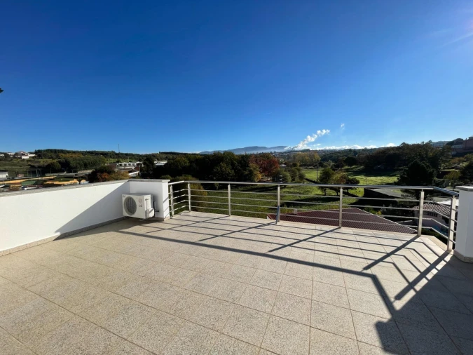 Moradia T4 para Venda em Oliveira do Hospital e São Paio de Gramaços Foto 7