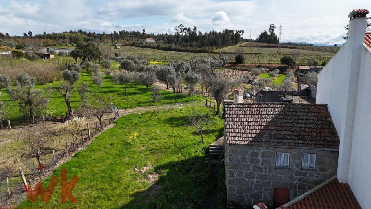 Moradia T3 para Venda em Covas e Vila Nova de Oliveirinha Foto 2