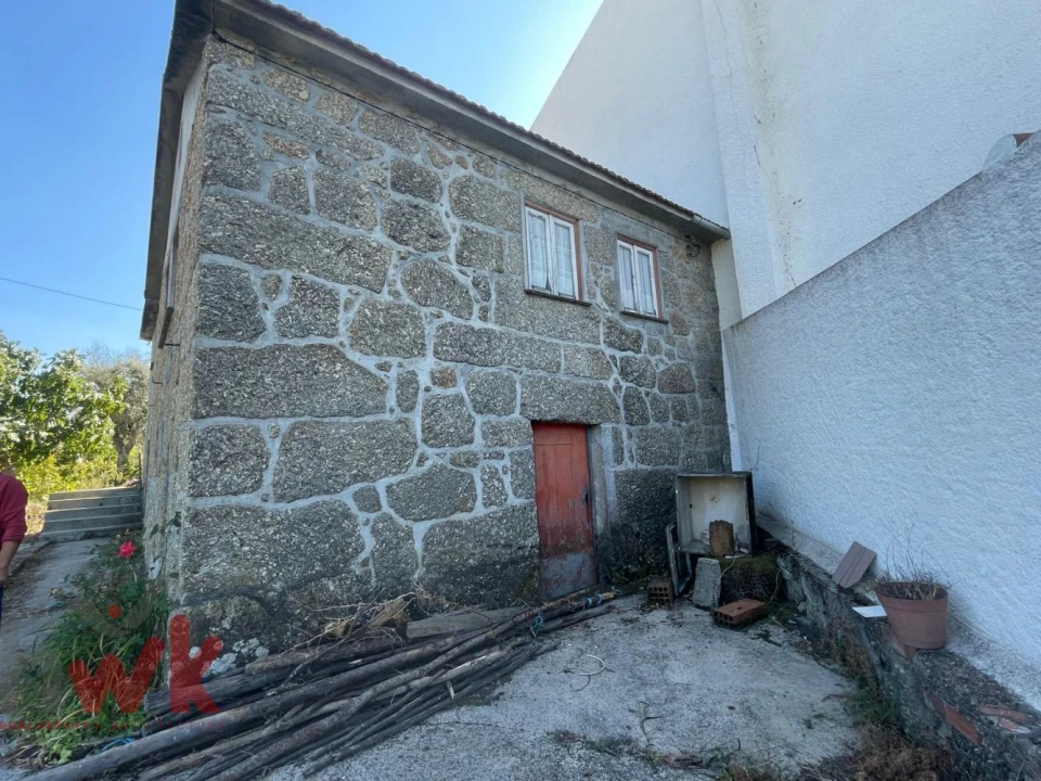 Moradia T3 para Venda em Covas e Vila Nova de Oliveirinha Foto 4