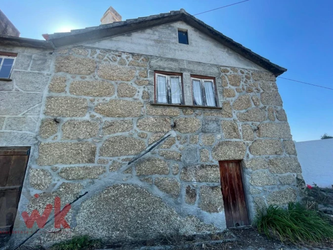 Moradia T3 para Venda em Covas e Vila Nova de Oliveirinha Foto 1