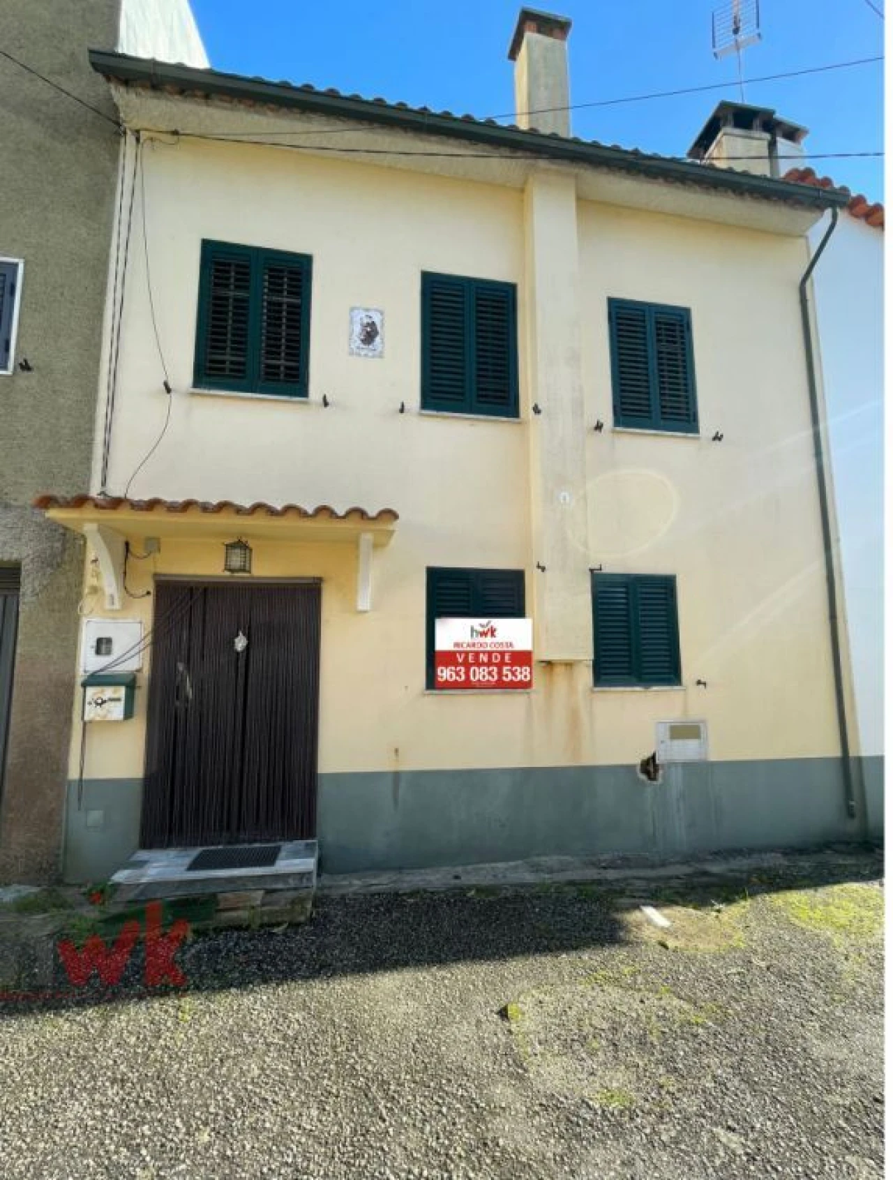 Moradia T2 para Venda em Covas e Vila Nova de Oliveirinha Foto 1