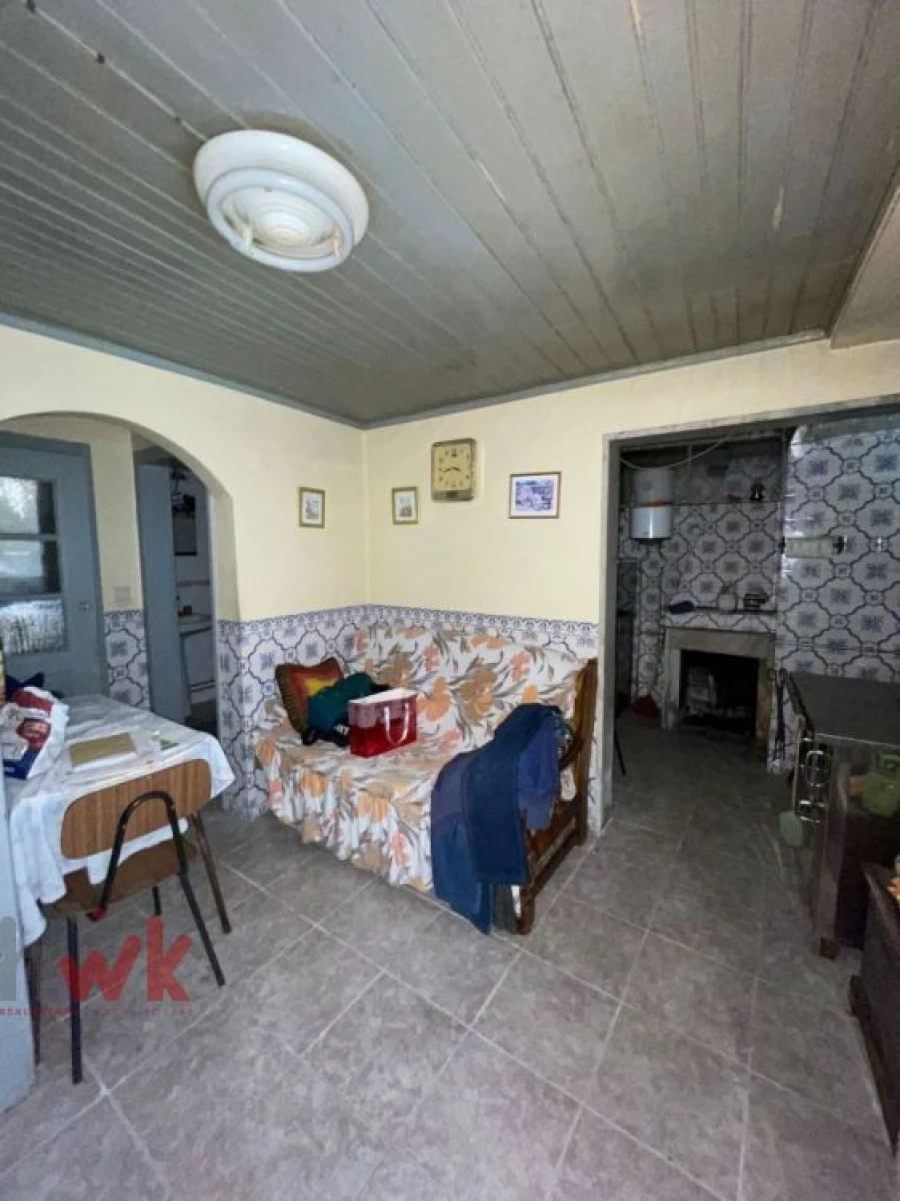 Moradia T2 para Venda em Covas e Vila Nova de Oliveirinha Foto 2