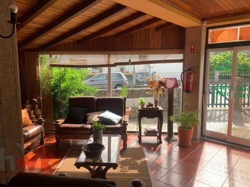 Moradia T12 para Venda em Canas de Senhorim Foto 6