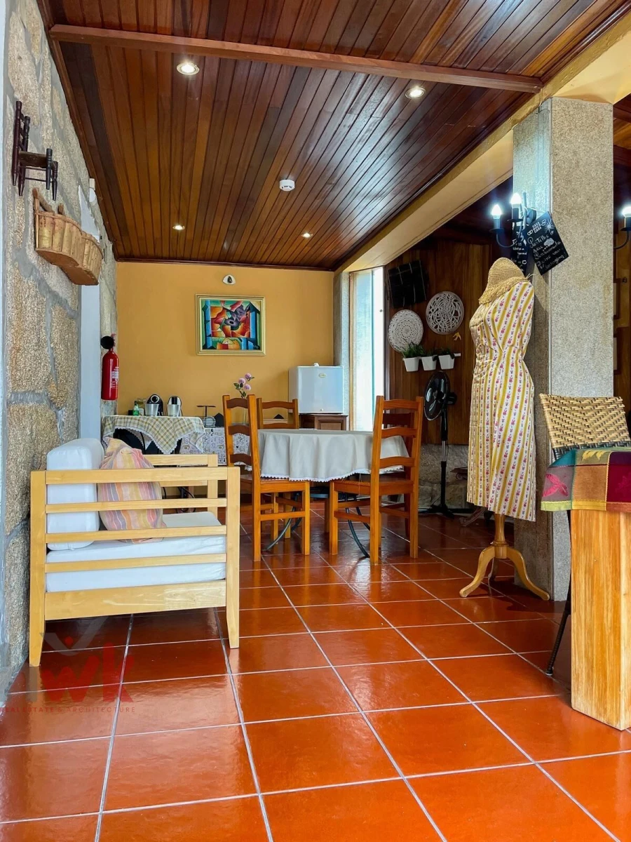 Moradia T12 para Venda em Canas de Senhorim Foto 22