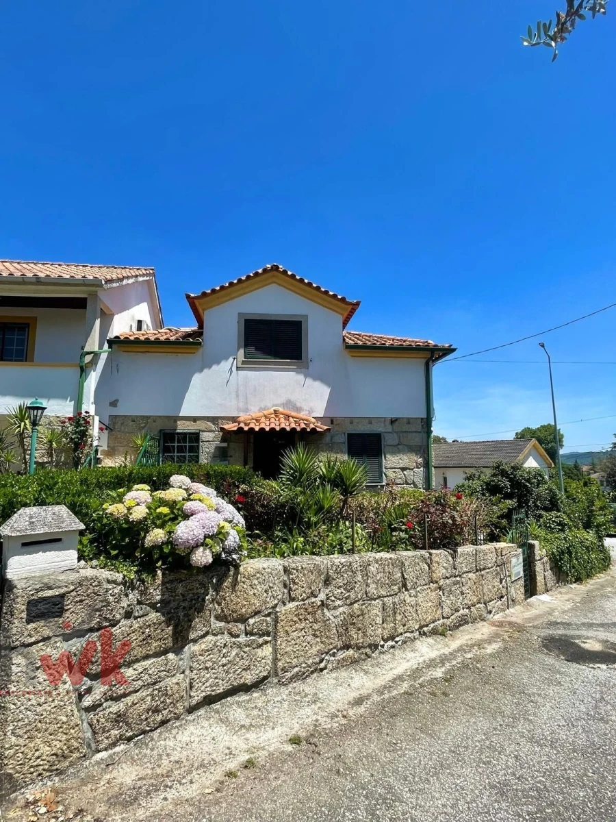 Moradia T12 para Venda em Canas de Senhorim Foto 42