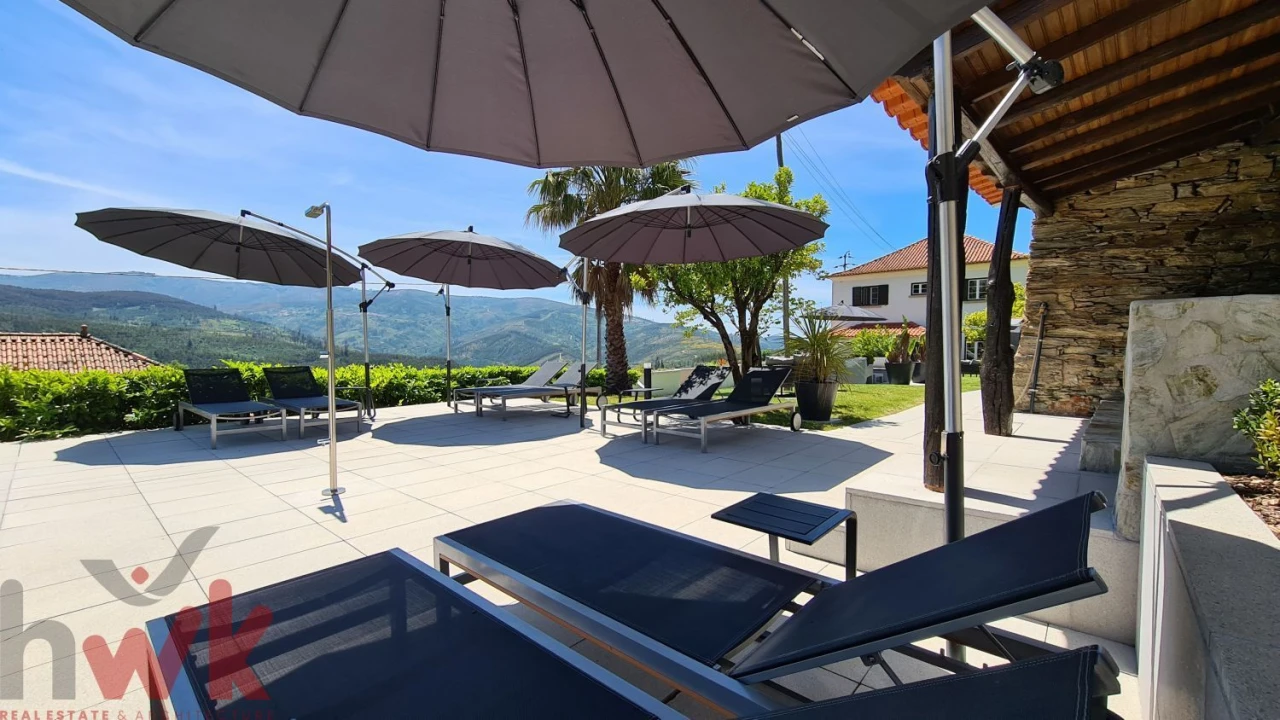 Moradia T9 para Venda em Cerdeira e Moura da Serra Foto 32