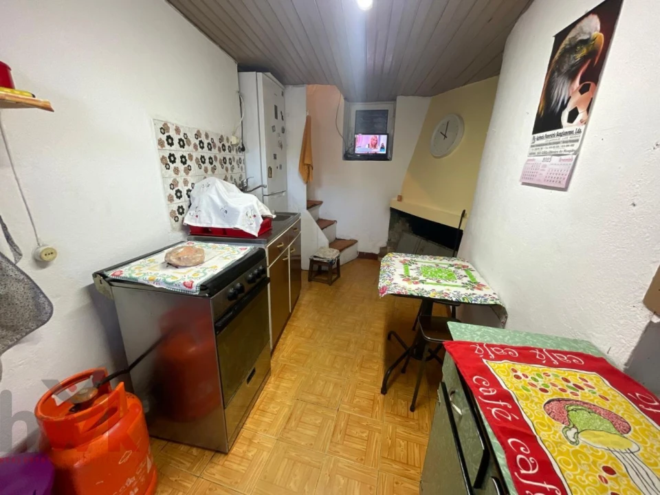 Moradia T2 para Venda em Sandomil Foto 4