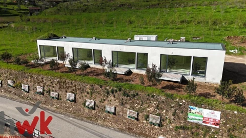 Moradia T1 para Venda em Pomares