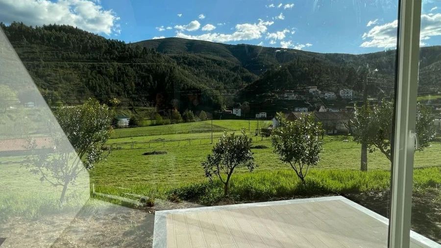 Moradia T1 para Venda em Pomares
