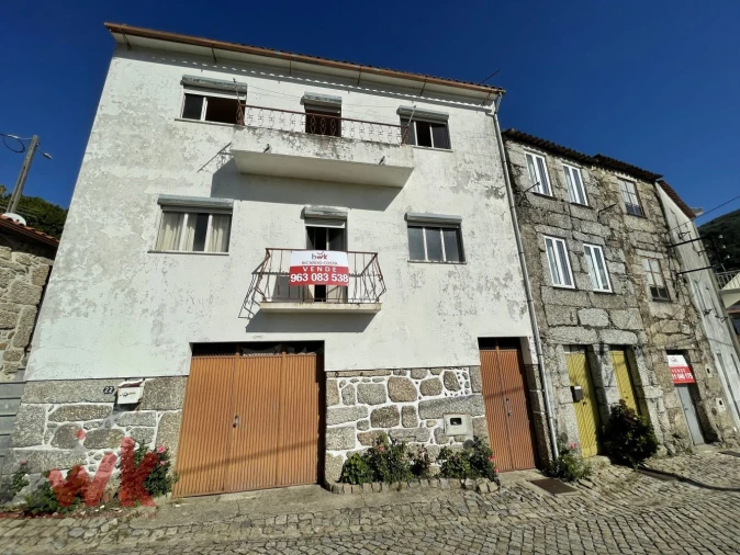 Moradia T4 para Venda em São Gião Foto 2