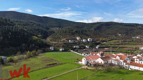 Moradia T1 para Venda em Avo