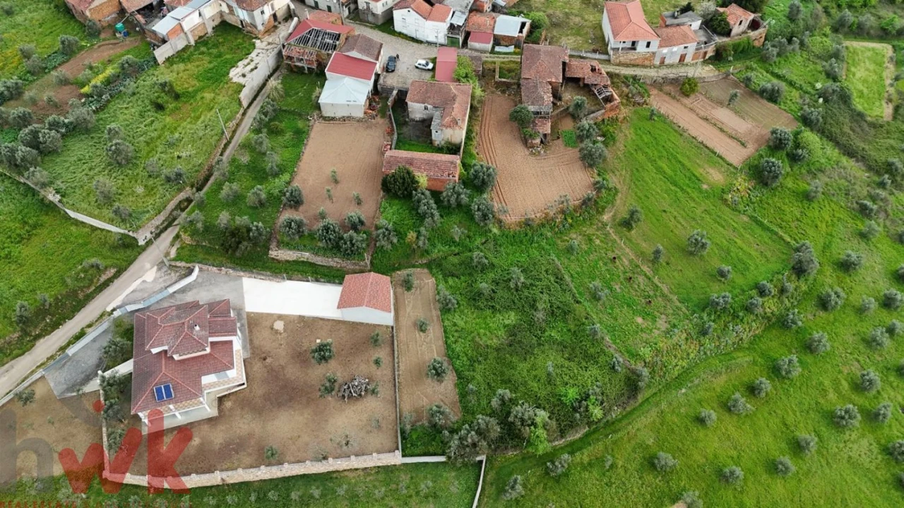 Moradia T4 para Venda em Pombeiro da Beira Foto 8