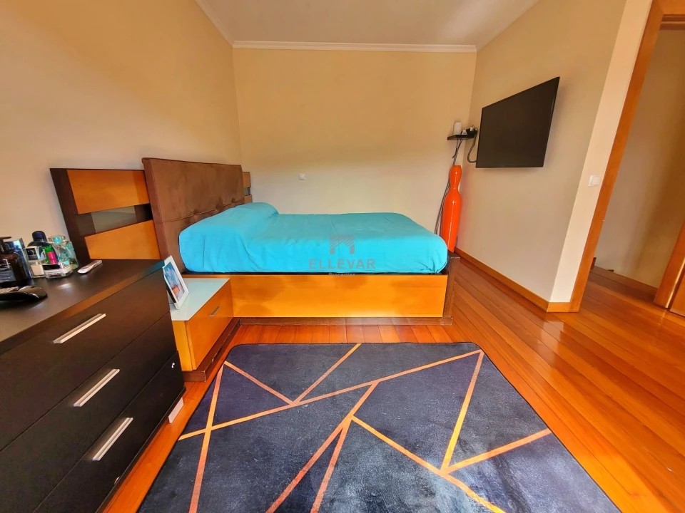 Moradia T3 para Venda em Machico Foto 22