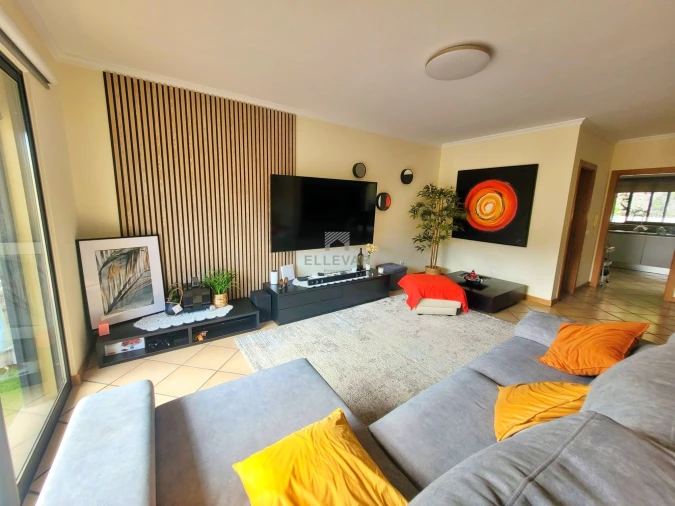 Moradia T3 para Venda em Machico Foto 11