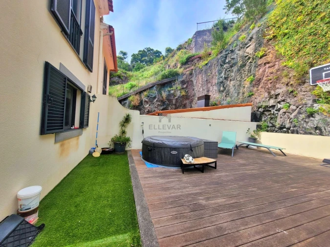 Moradia T3 para Venda em Machico Foto 6