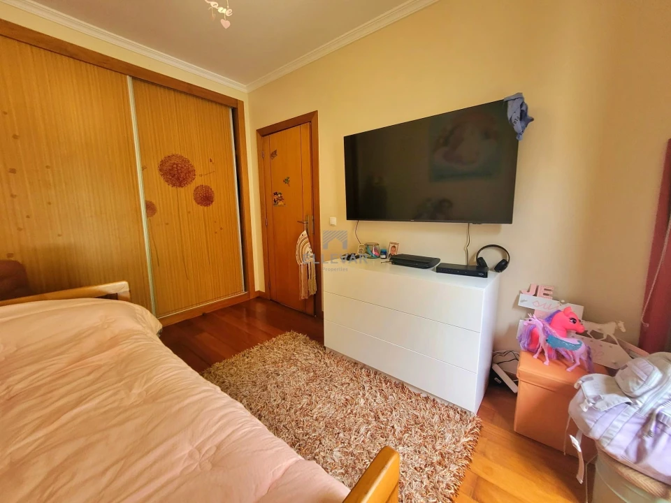 Moradia T3 para Venda em Machico Foto 29