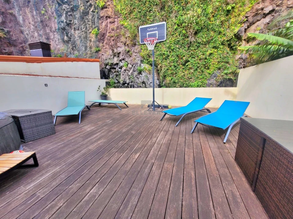 Moradia T3 para Venda em Machico Foto 8