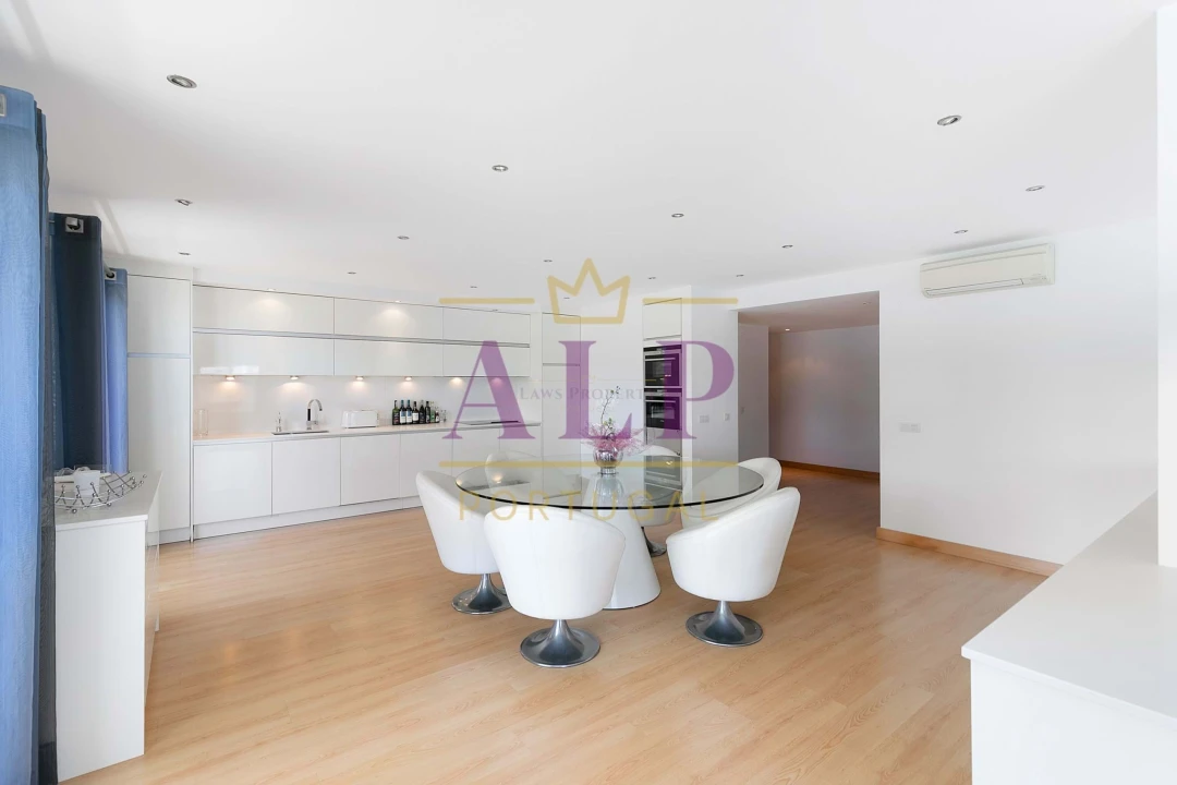 Apartamento T3 para Venda em Lagos (São Sebastião e Santa Maria) Foto 4