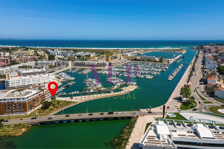 Apartamento T3 para Venda em Lagos (São Sebastião e Santa Maria)