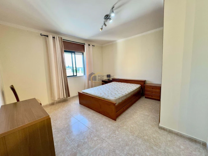 Apartamento T3 para Venda em Boliqueime Foto 4