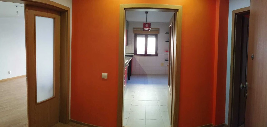 Apartamento T2 para Venda em Sé e São Lourenço Foto 6