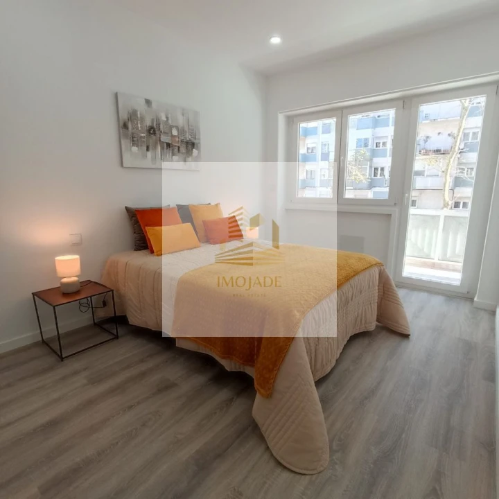 Apartamento T3 para Venda em Benfica Foto 8